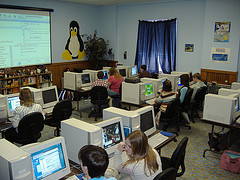 GHCA's Computer Lab Running Gentoo Linux