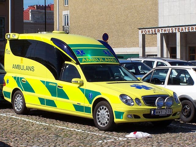 640px Swedish Ambulance Kronoberg 2