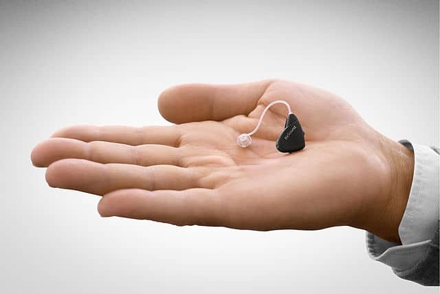 640px Resound Alera Small Wireless Digital Hearing aid