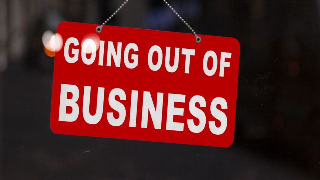 dissolving your business - featured image