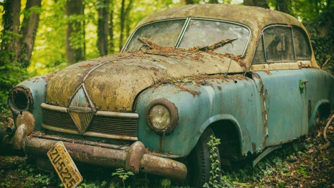 Need Quick Money? Your Old Car Could Be the Answer