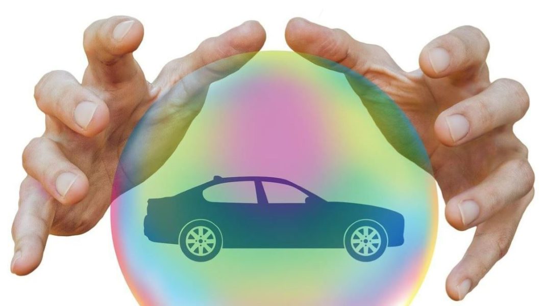 8 Ways to Save Money on Car Insurance