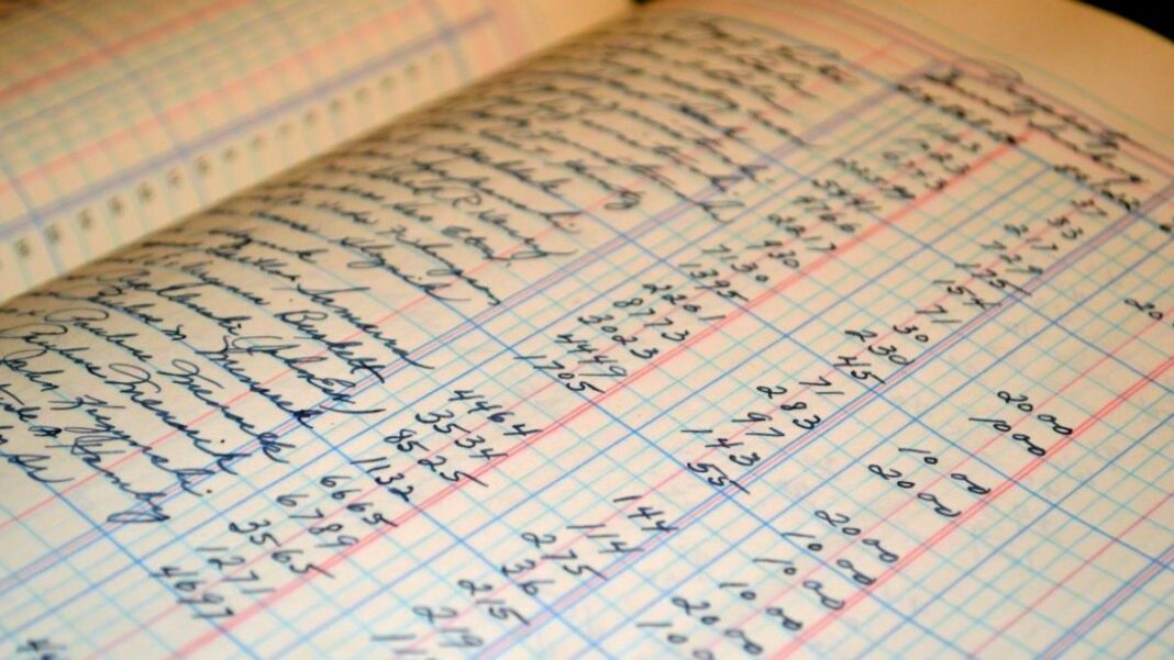 Choosing an Accountant - photo of a handwritten ledger sheet