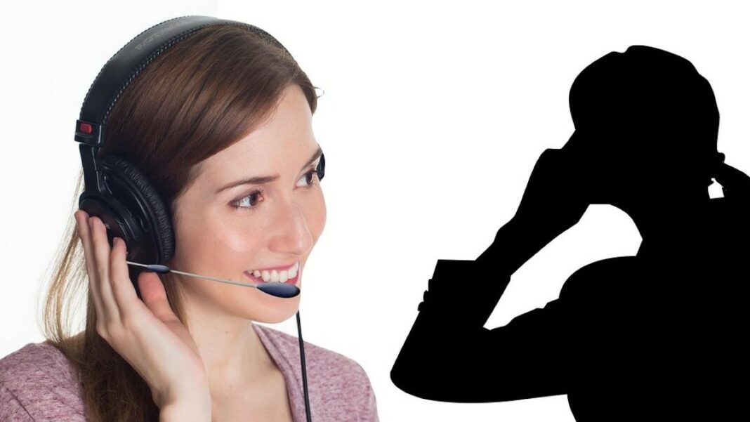 Salesforce CTI represented by a young woman in a call center making calls using a headset